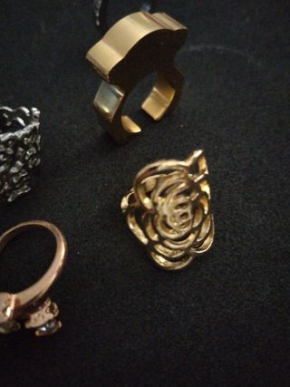Conjunto de Anillos y Pulsera