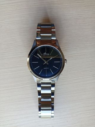 Reloj Lotus Hombre Negro y Plateado
