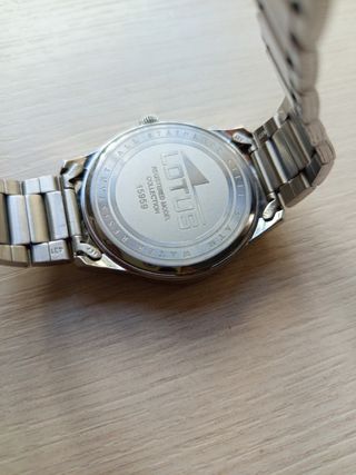 Reloj Lotus Hombre Negro y Plateado