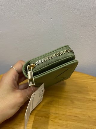 Monedero TRENDZ tejido verde mujer