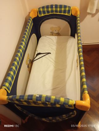 Cuna plegable de viaje 
