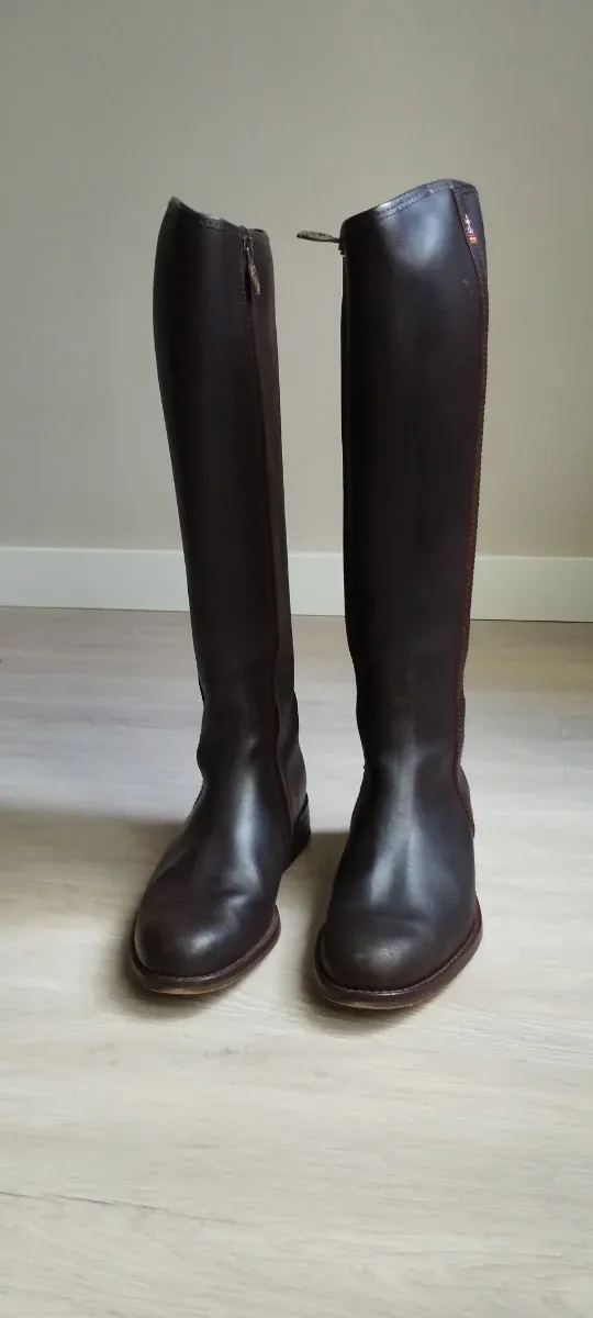 Botas Valverde Camino Piel Talla 37, color marrón