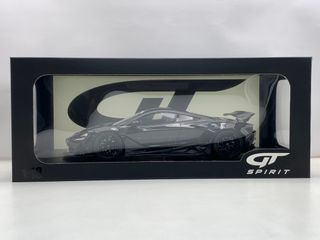 1:18 McLaren 720S LBWK color Negro año 2023 GT516