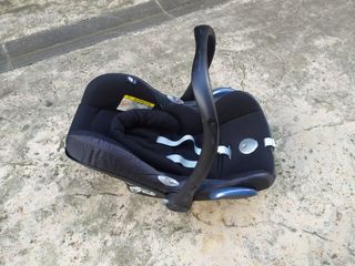 SILLA DE COCHE MAXI-COSI NEGRA + BASE REGULABLE