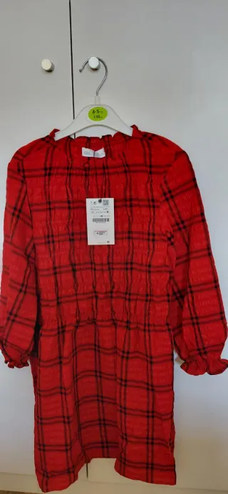 Vestido Zara cuadros rojo talla 10 años