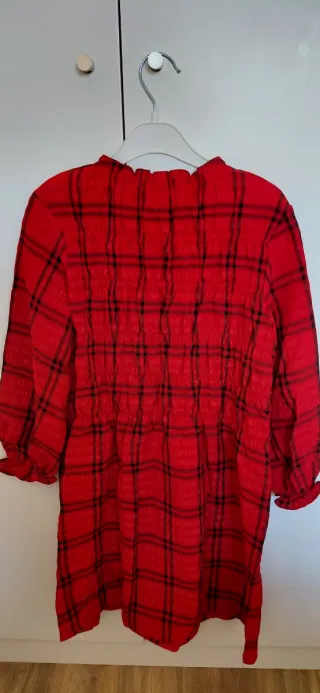 Vestido Zara cuadros rojo talla 10 años