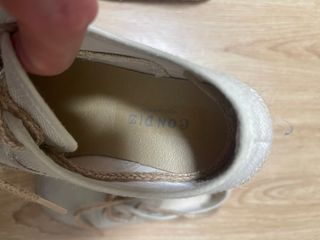 Zapatos niño vestir beige talla 29