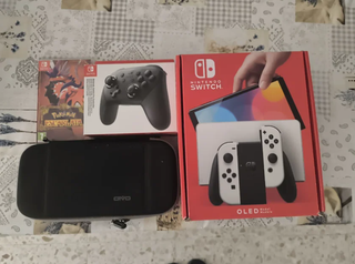 Nintendo Switch OLED Blanca + Accesorios