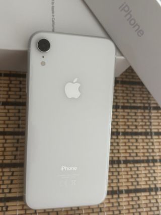 iPhone XR