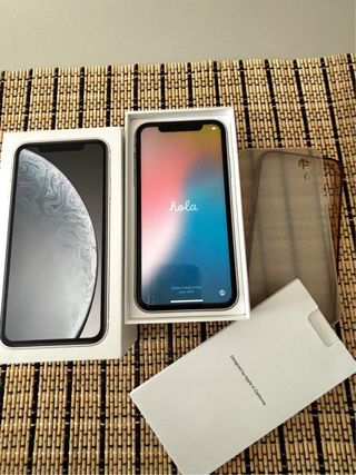 iPhone XR