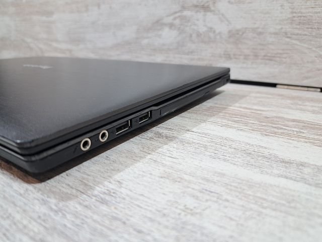 Computer portatile Aquado M1519 i5 4210M 16 GB 256 SSD