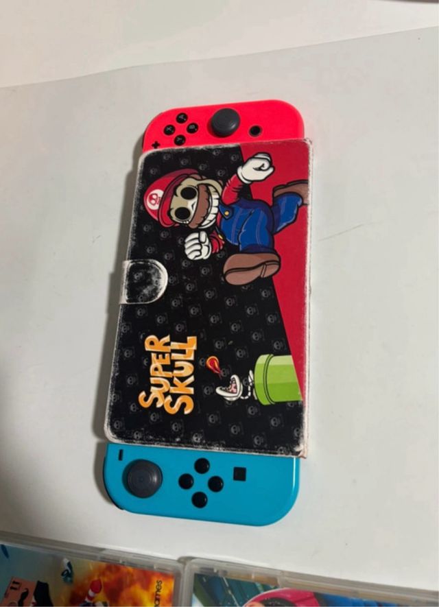 Nintendo Switch + 4 giochi + Pro Controller