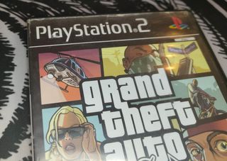 Caja GTA San Andreas PS2