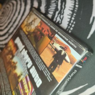 Caja GTA San Andreas PS2