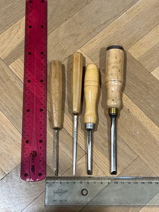 3 Gubias y 1 Formón para Detalles