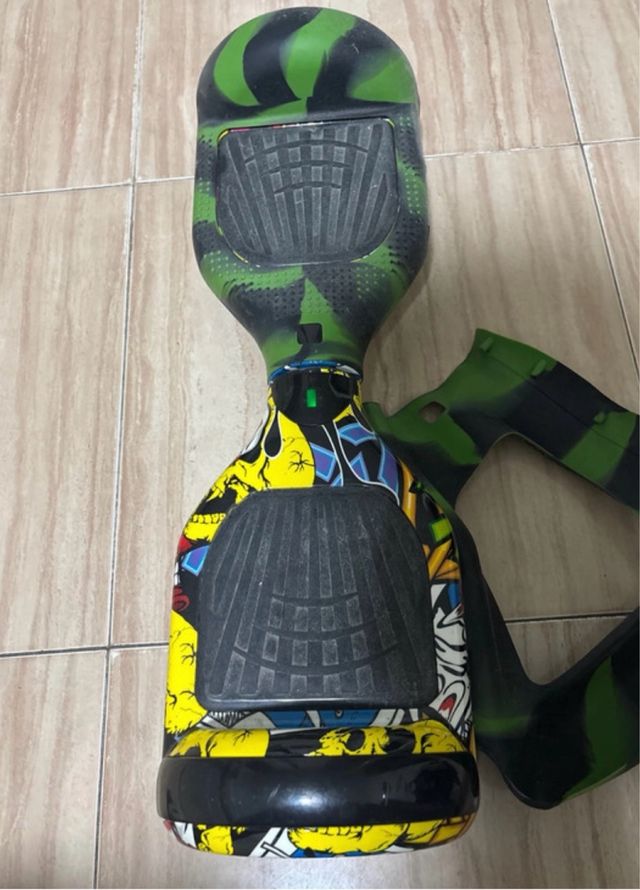 Hoverboard + sedia mimetica verde