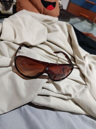 Gafas de sol marrones