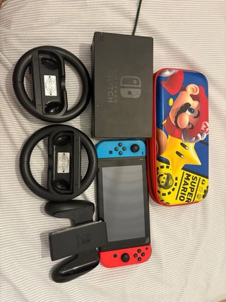 Nintendo Switch Azul/Rojo + Accesorios