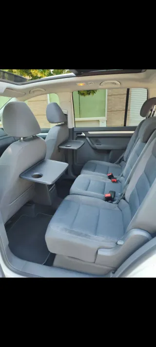 Volkswagen Touran 2012