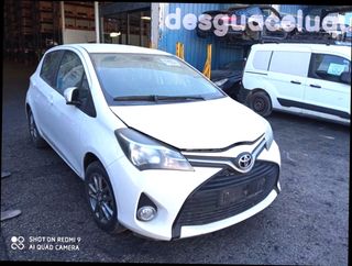 TRAVIESA PARAGOLPES DELANTERO TOYOTA YARIS