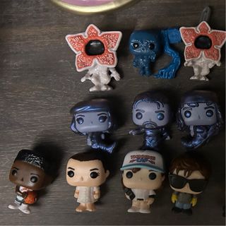 Kinder Joy Funko Stranger Things Colección