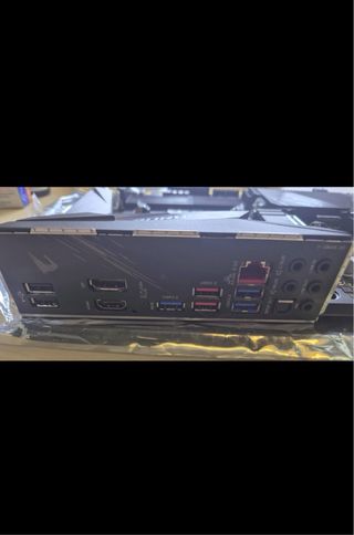 Placa Base Gigabyte B550 Aorus Elite V2