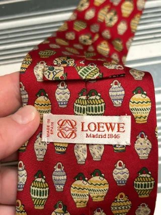 Corbata vintage Loewe Artesania Española