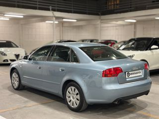 Audi A4 1.8T Automático