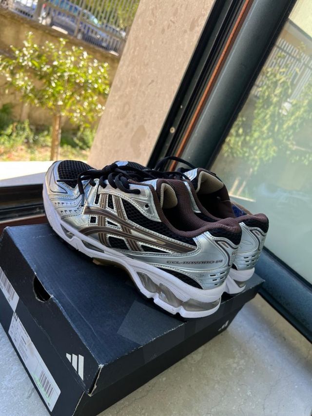 Asics Gel-Kayano 14 Argento