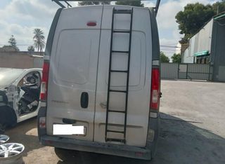 Bomba dirección nissan 8200357347 primastar 337835
