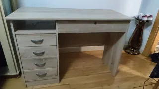 Mesa de estudio/escritorio infantil