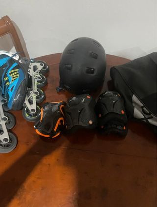 Patines en línea y equipo de protección