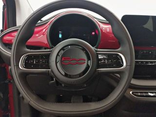 Fiat 500 Hb 320km 85kW (118CV) Red