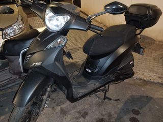 Moto Daelim 125cc Negra