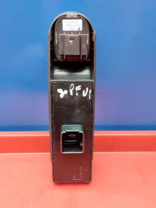 Mando Elevalunas VW Golf VI