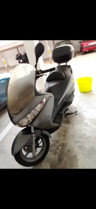 Suzuki Burgman 2007