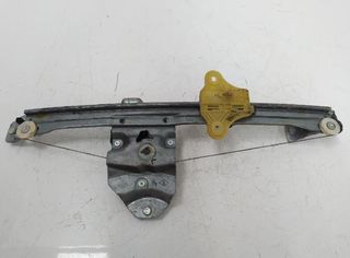 Elevalunas del izq 807213867r renault clio 277211