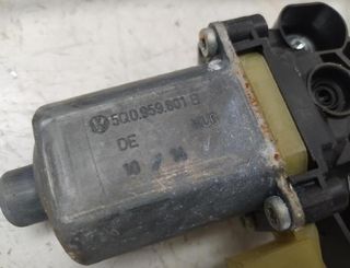 211411 5q0959801b elevalunas del izq seat leon st