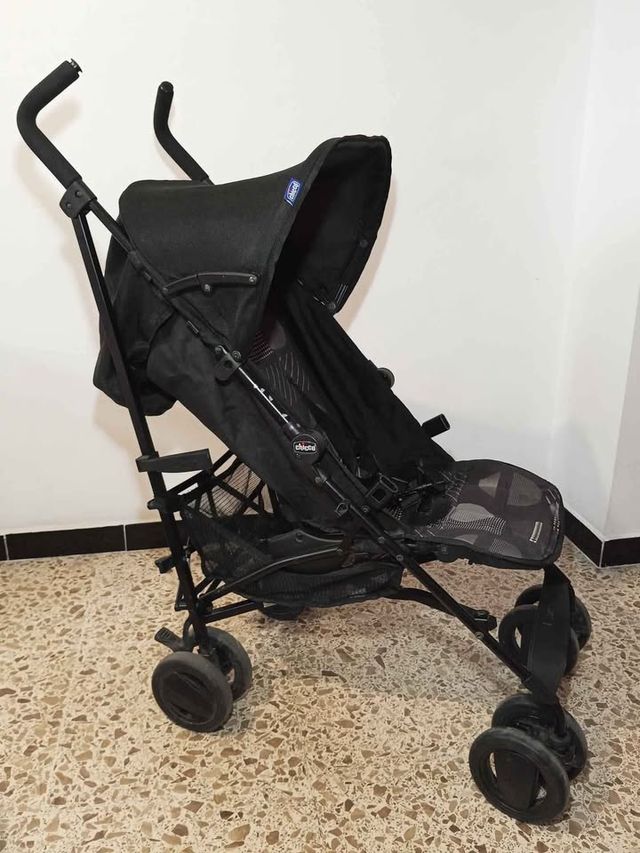 Carrito Chicco London ligero y compacto