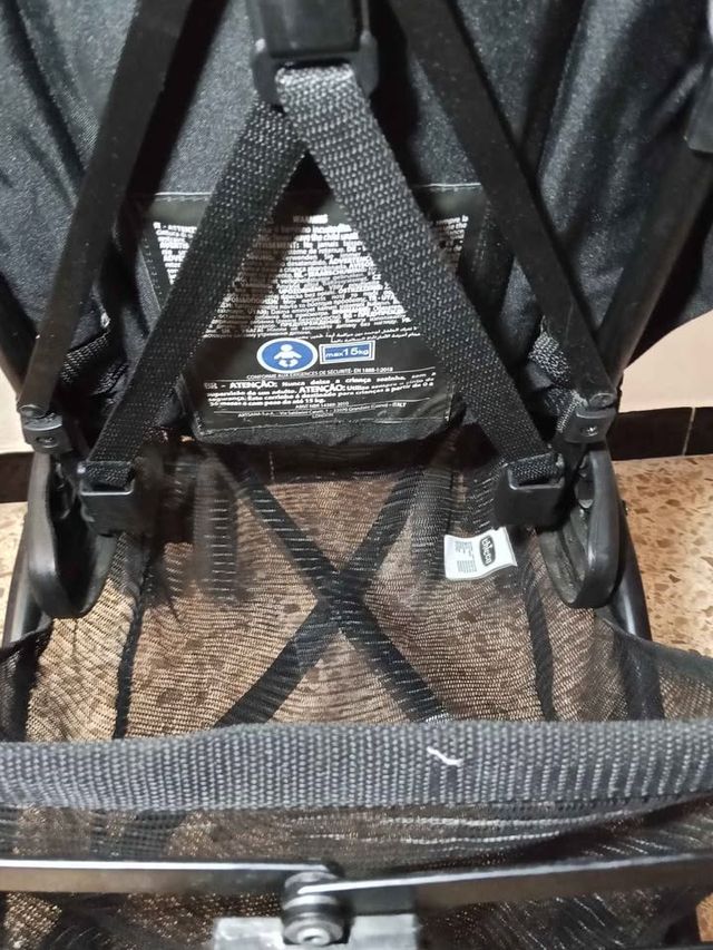 Carrito Chicco London ligero y compacto