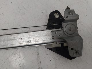 Elevalunas tras der honda civic berlina 2.2 167248