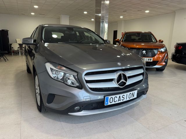 Mercedes-Benz GLA 2015 200 cdi