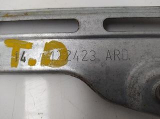 Elevalunas tras der peugeot 283596 122423 308