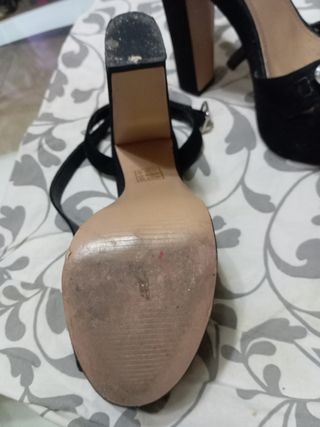 Zapatos de fiesta Marypaz negros con pedrería