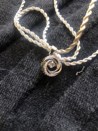 Cadena chapada en plata con colgante