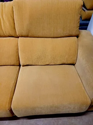SOFÁ ASIENTOS DESLIZANTES DE TELA AMARILLO SEGUNDA