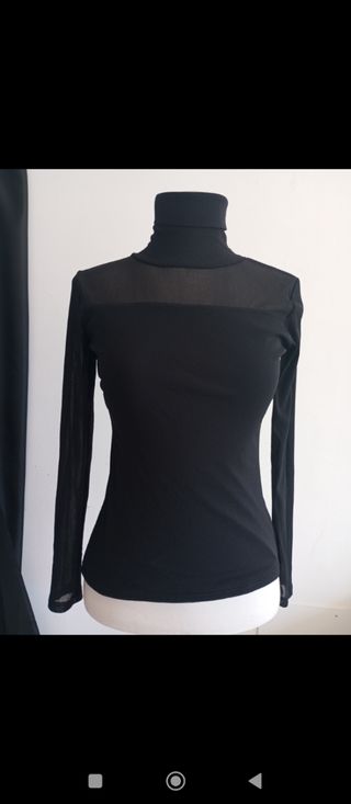 Camiseta cuello Cisne semi transparente