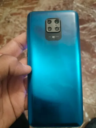 Xiaomi Redmi Note 9S 6gb+2gb de ram 128gb .  