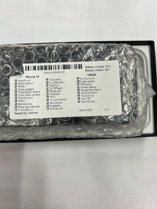 iPhone 13 • 128 GB • Azul Marino