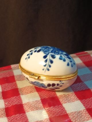 Joyero Huevo Porcelana Azul y Blanco